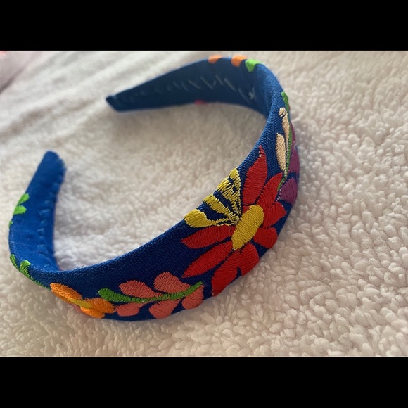 Headbands - Picture 3 of 4